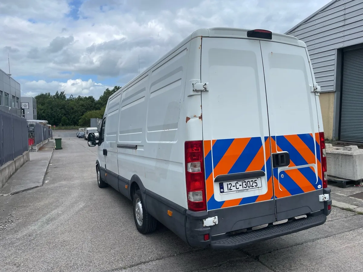 2012 Iveco Daily ELWB Low Mileage - Image 4