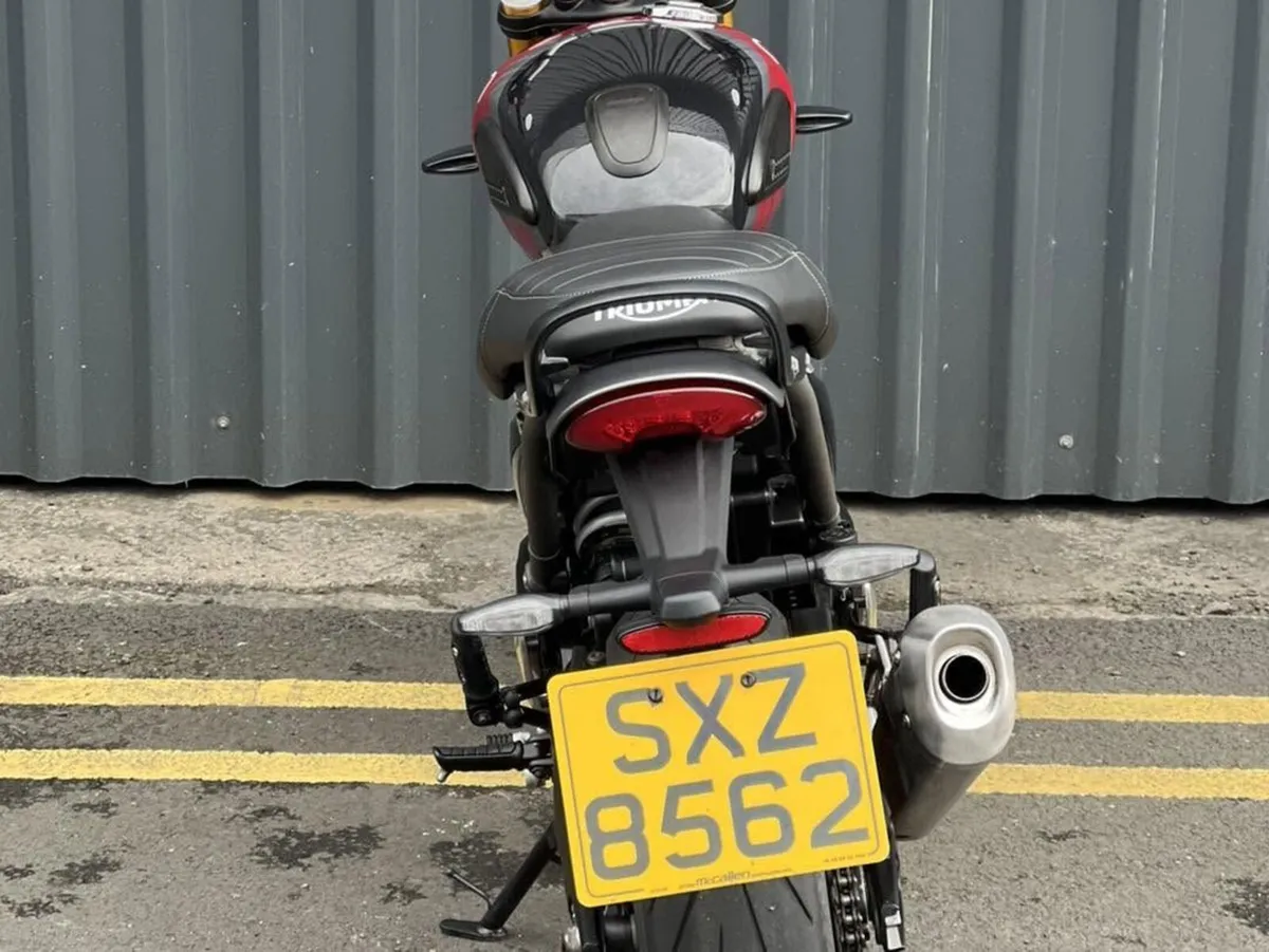 2024 Triumph Speed 400 - Image 3