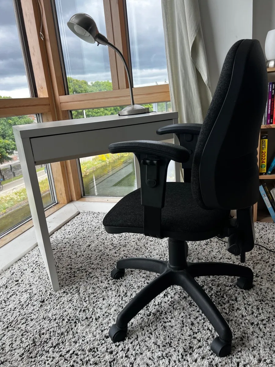 Table set office