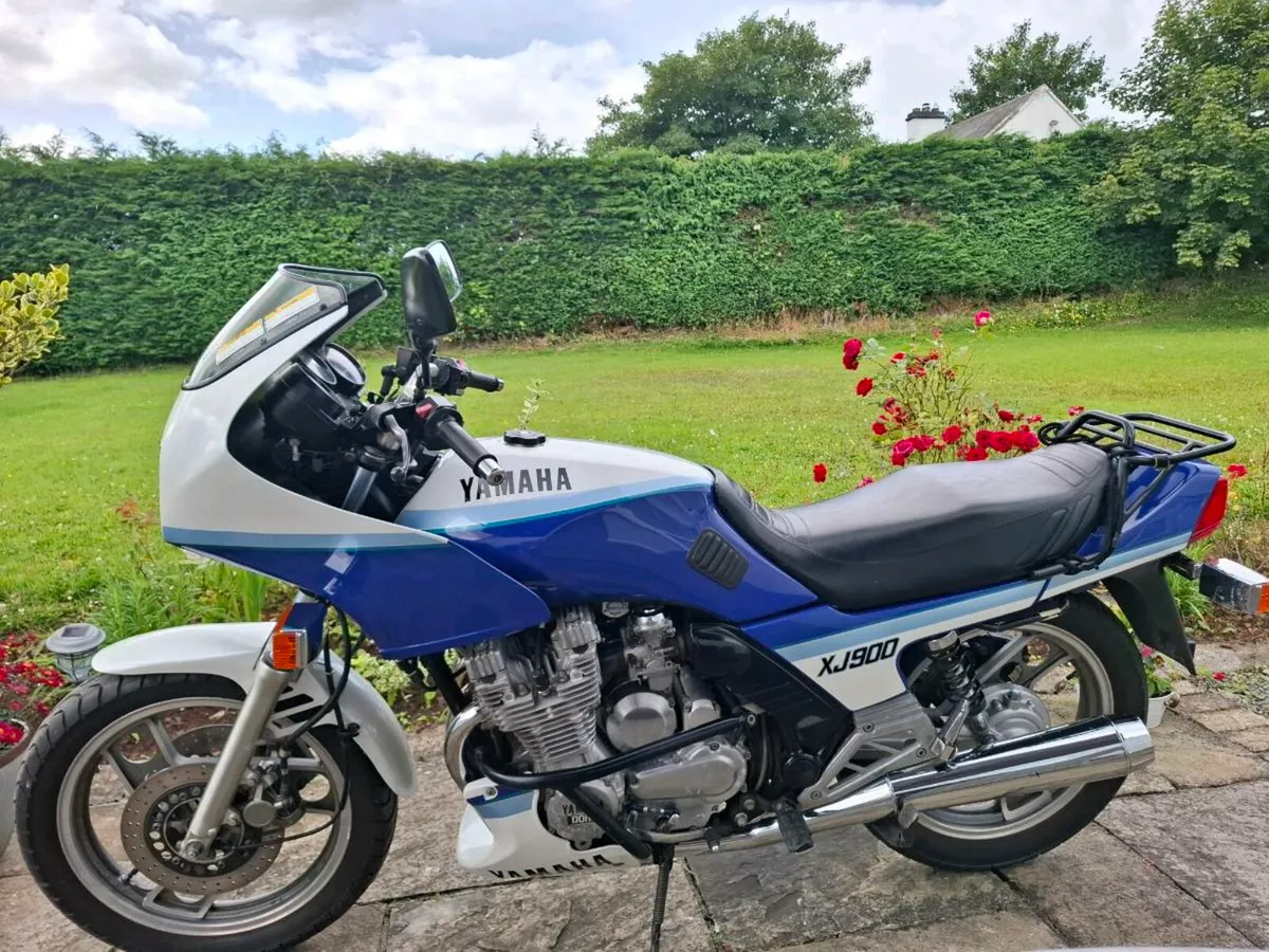 YAMAHA XJ900 1993 - Image 2