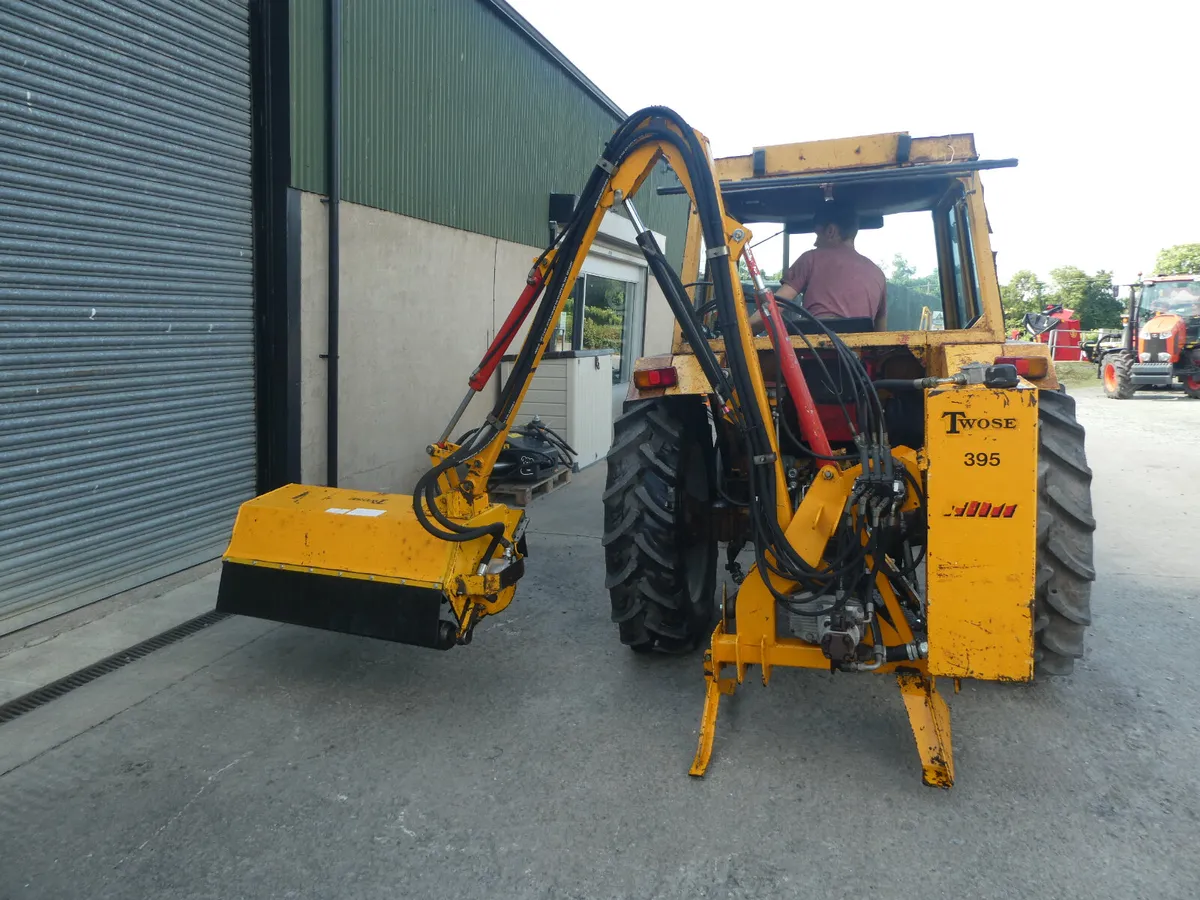 Twose 395 hedgecutter - Image 1