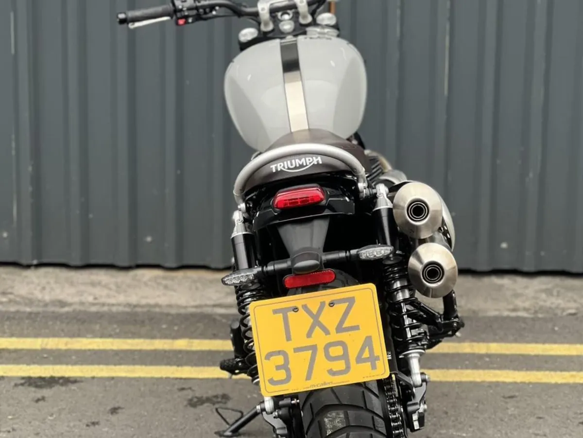 Ex-Demo 2024 Triumph Scrambler 1200 X - Image 4