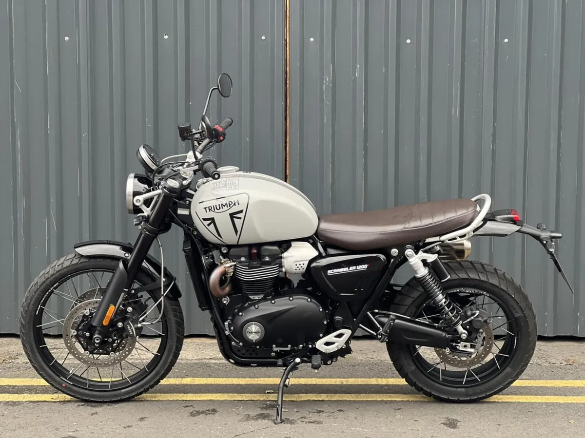 Ex-Demo 2024 Triumph Scrambler 1200 X - Image 3