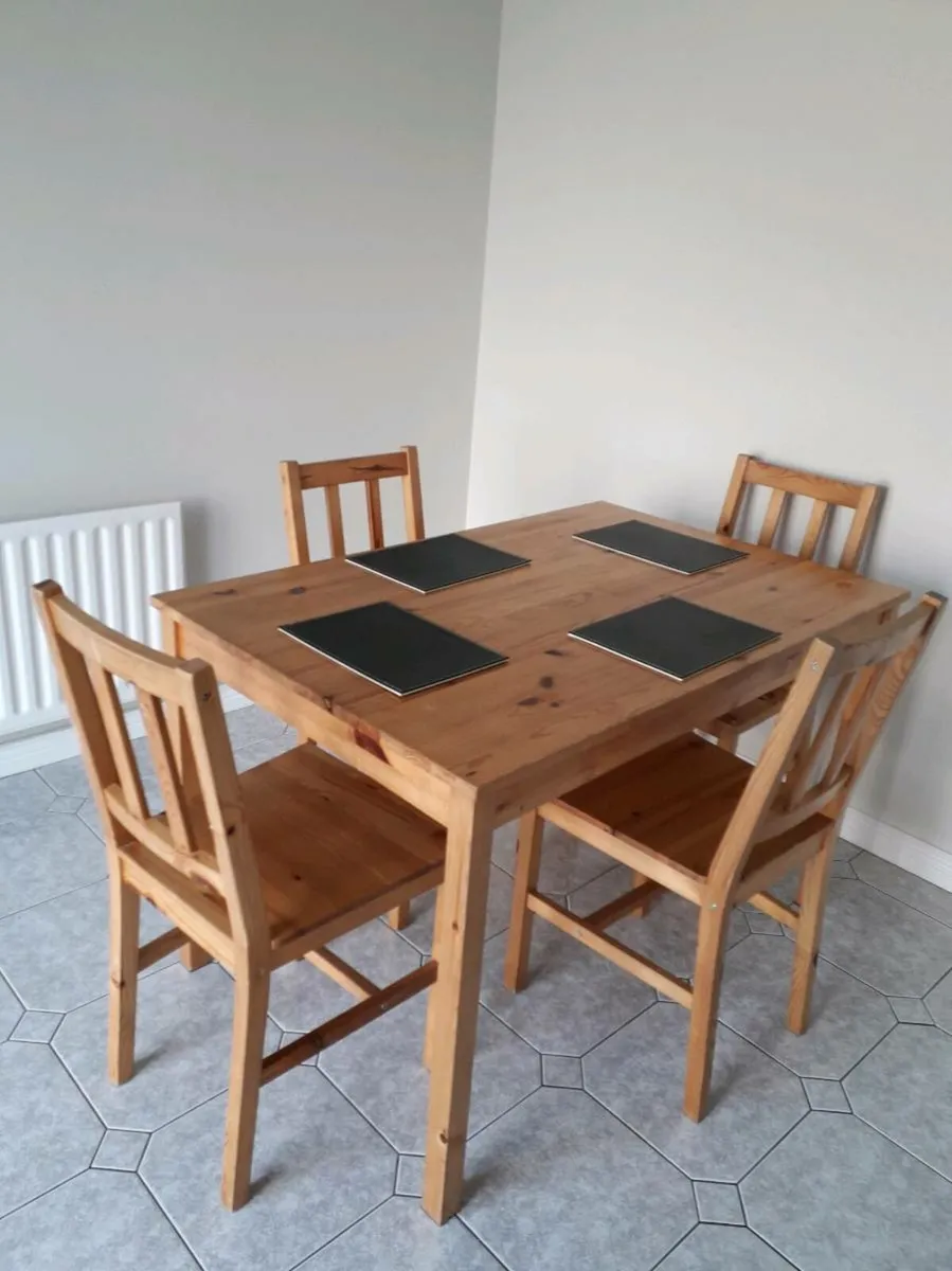 Table & 4 chairs Pine - Image 4