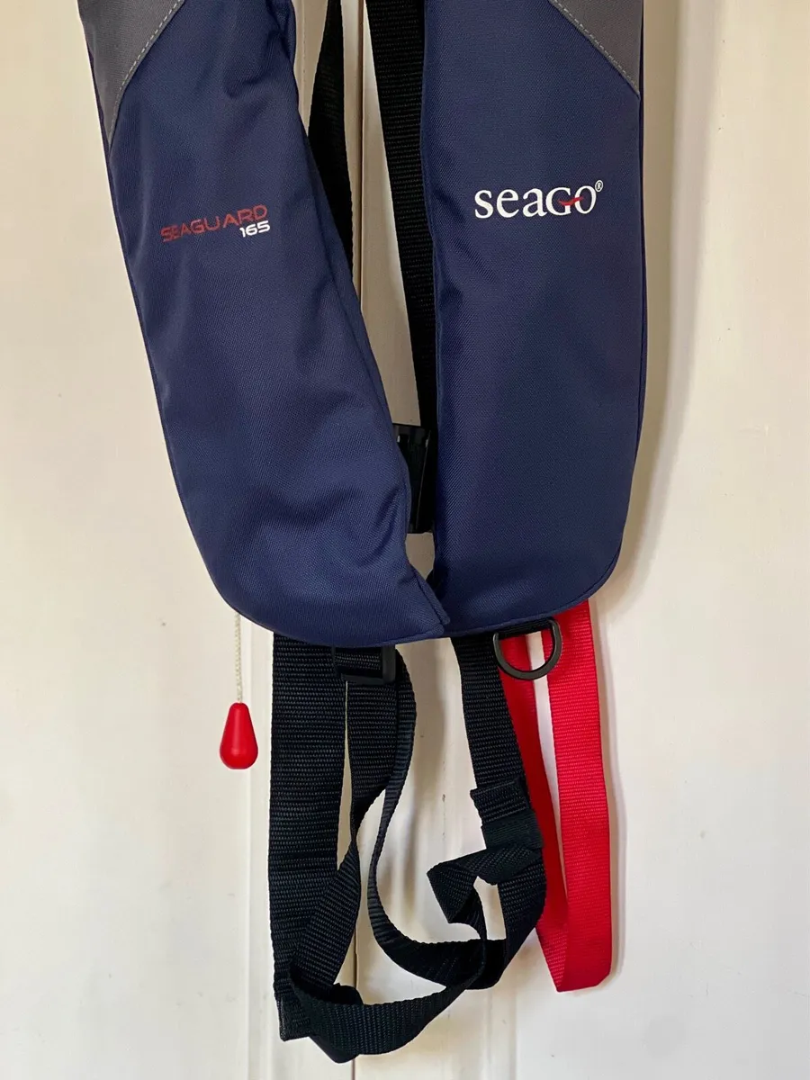 Lifejackets - Image 2