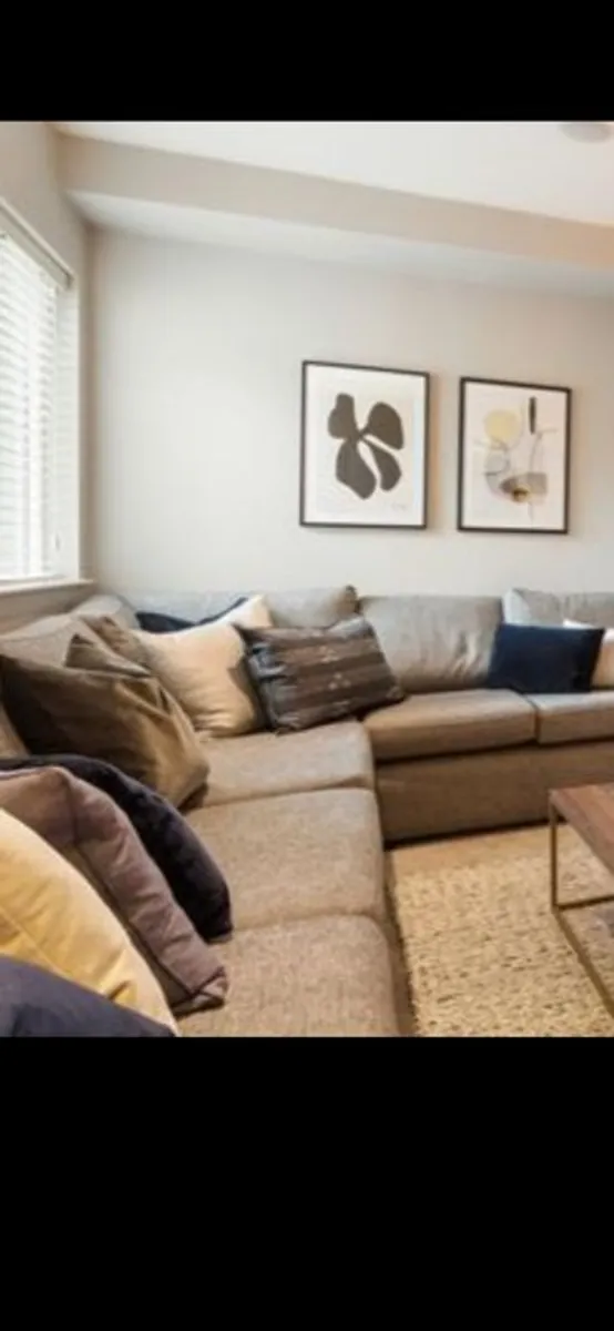 Absolutely Beautiful & Super Comfortable Lshaped Couch for Sale - a must see!!