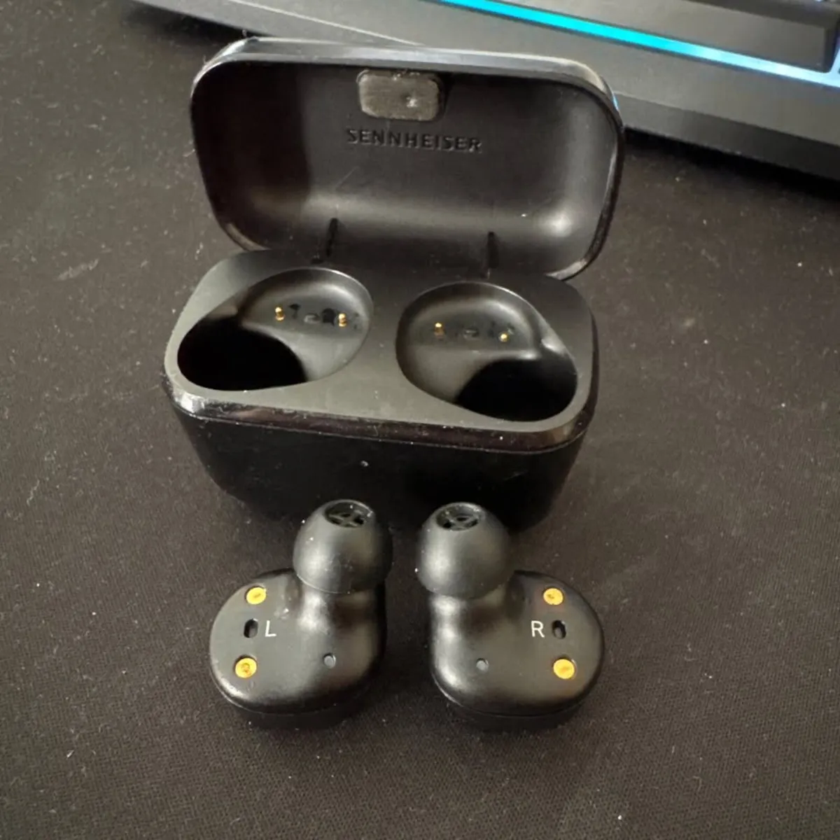 SENNHEISER CX TRUE WIRELESS EARBUNDS - Image 3