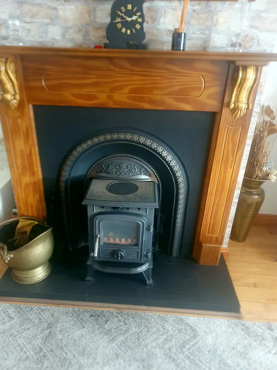 Free standing stove - Image 2