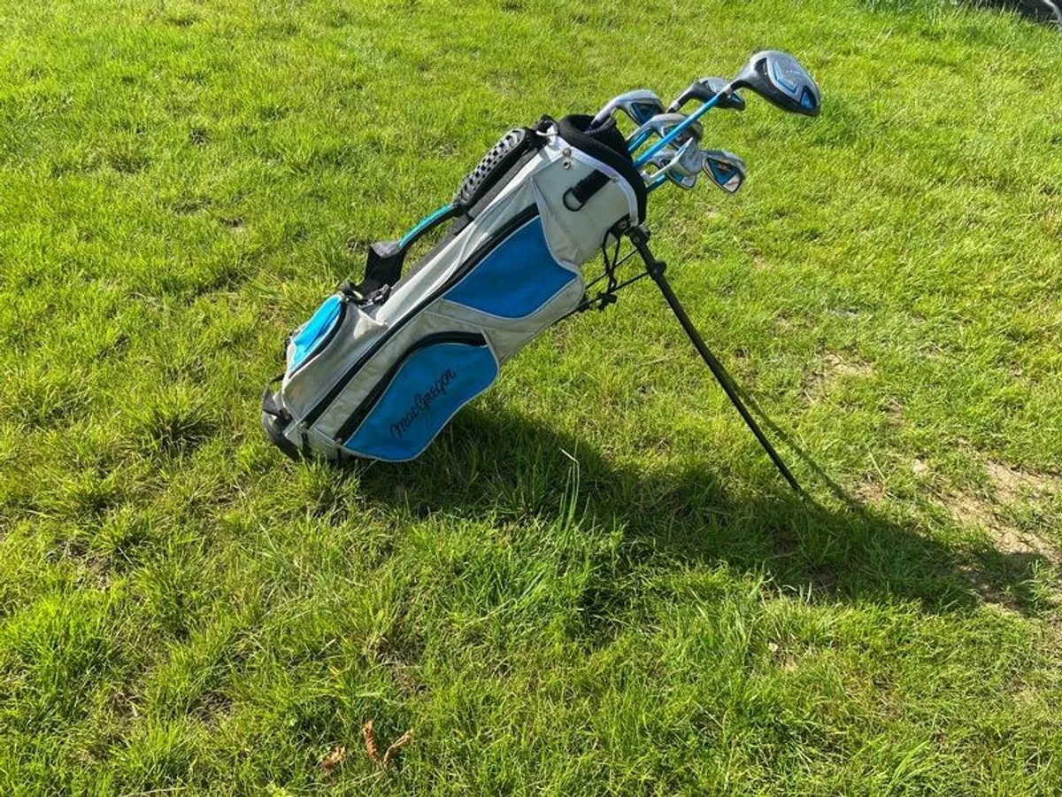 McGregor Junior Left Handed Golf Clubs - Image 2