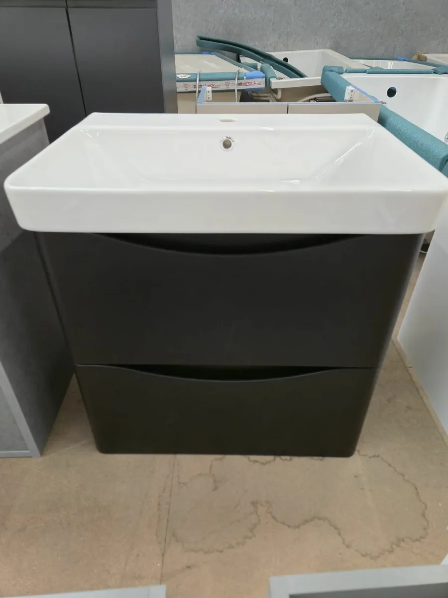 600mm Black Wall Hung Vanity