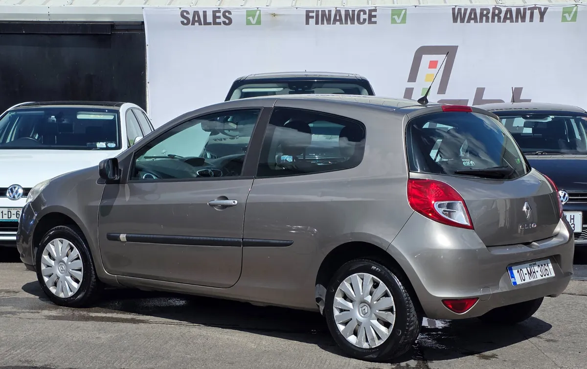 2010 Renault Clio 1.2 - Image 2