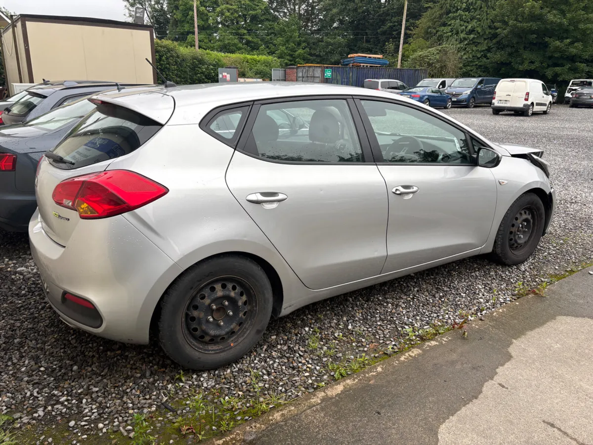 2012 Kia Ceed 1.6d - Image 4
