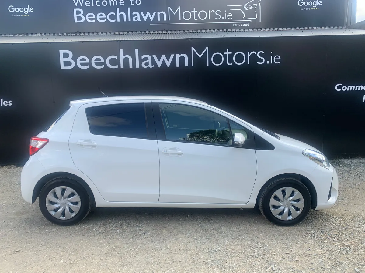 TOYOTA VITZ 1.3 AUTO 5DR - Image 2