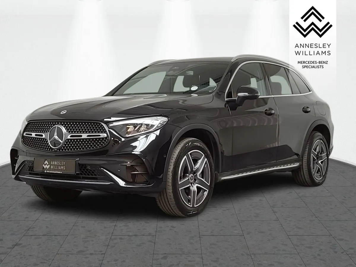 Mercedes-Benz GLC GLC 300 e 4matic AMG Line - Image 4