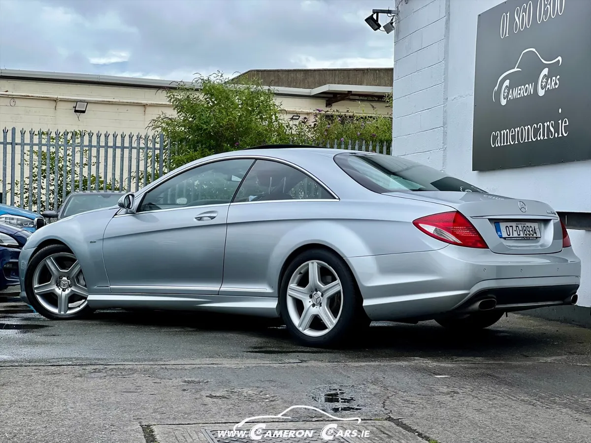 MERCEDES BENZ CL500 AMG V8 SILVER BEAUTY - Image 4