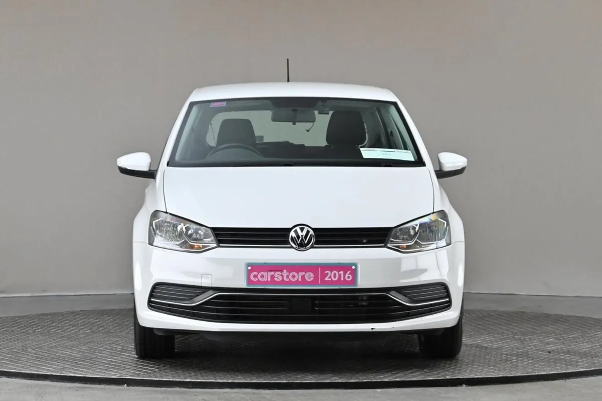 Volkswagen Polo 1.2 TSI DSG Trendline  very Low M - Image 2