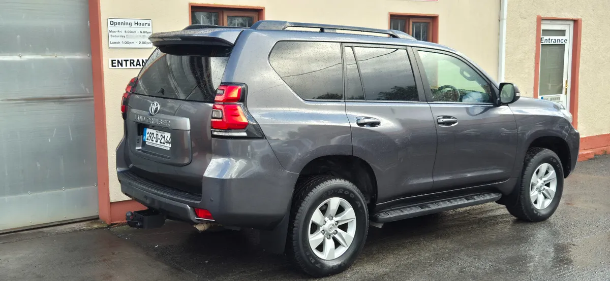 Toyota Land Cruiser Auto 2019 Plus VAT - Image 3