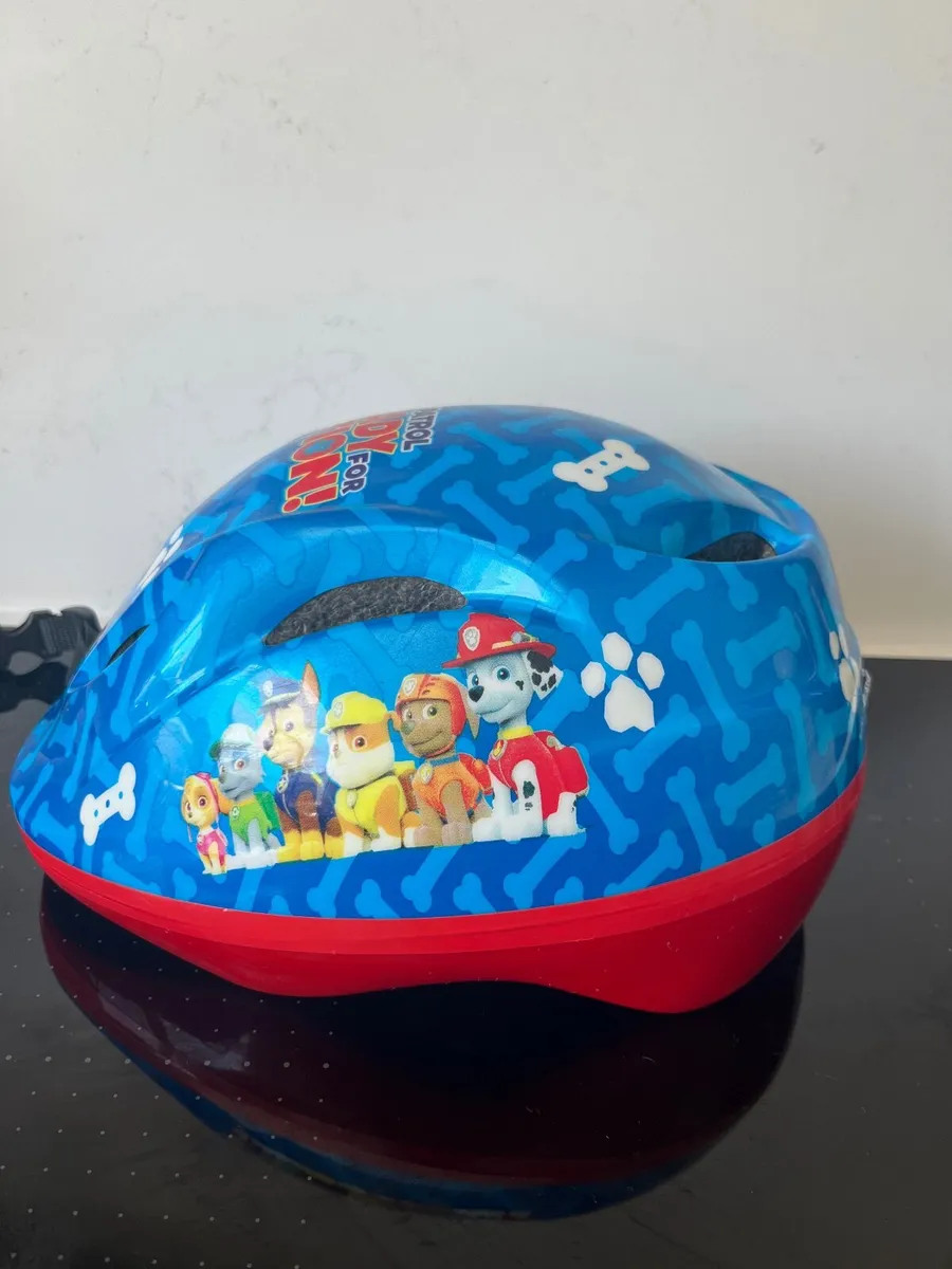 Paw patrol helmet. - Image 3