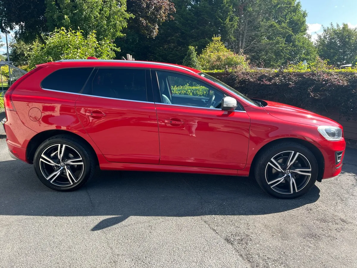 Volvo XC60 - Image 2
