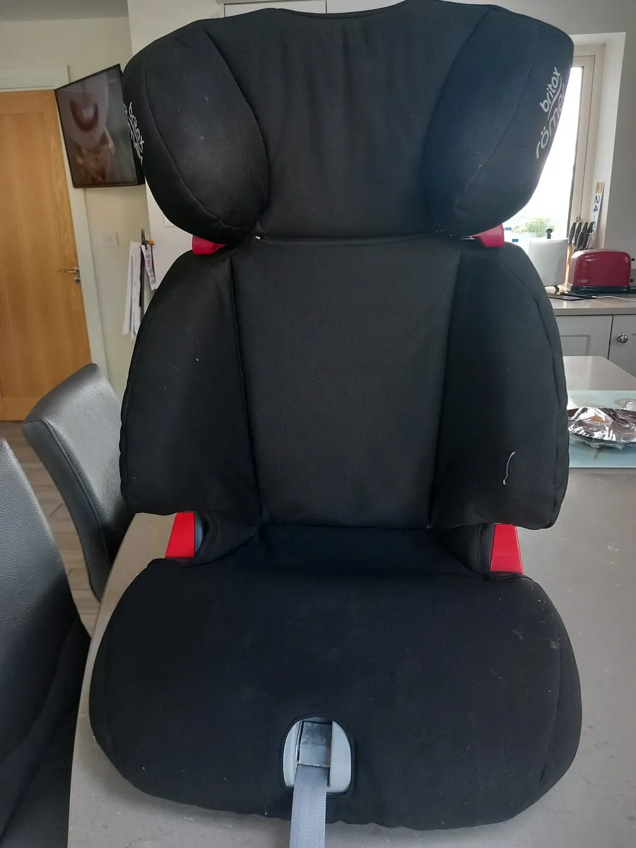 Child car seat - Image 2
