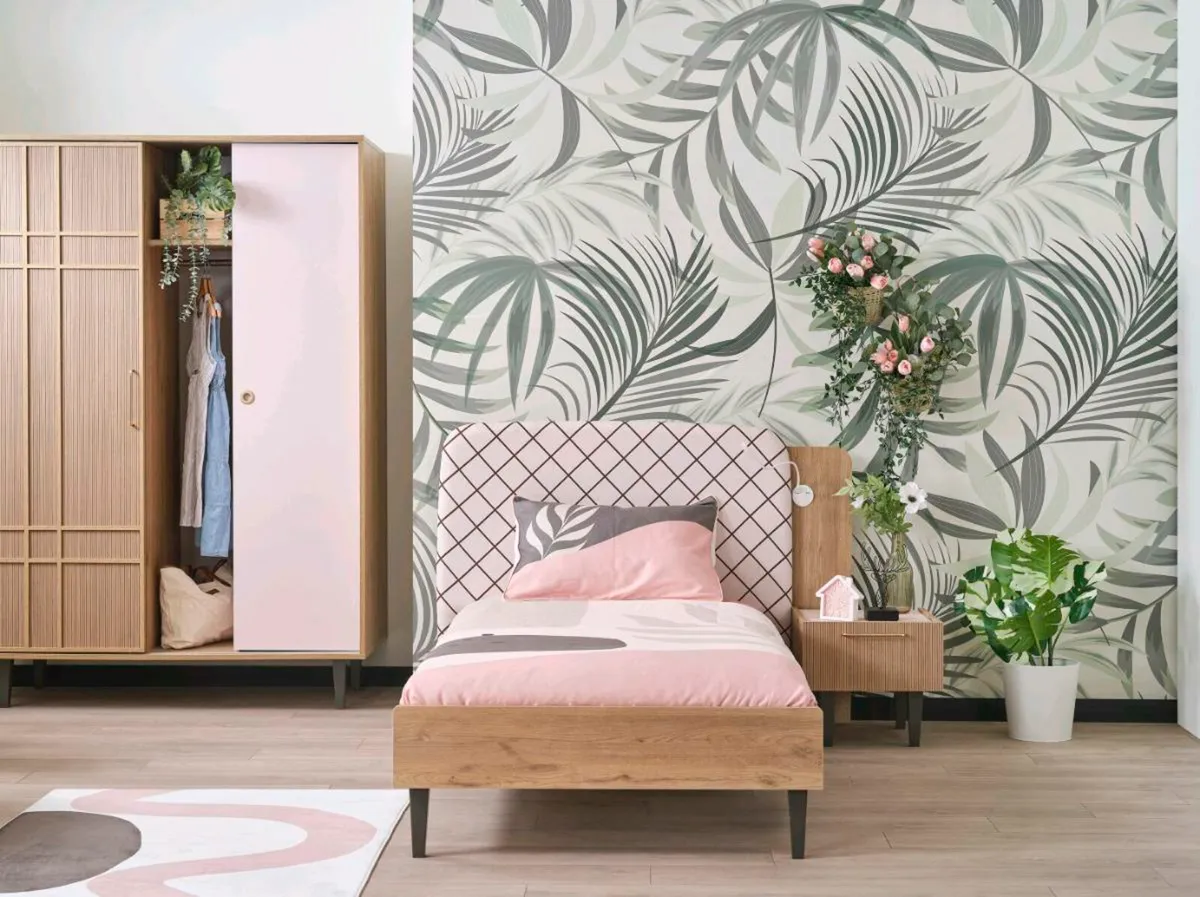 Children furniture - Image 1