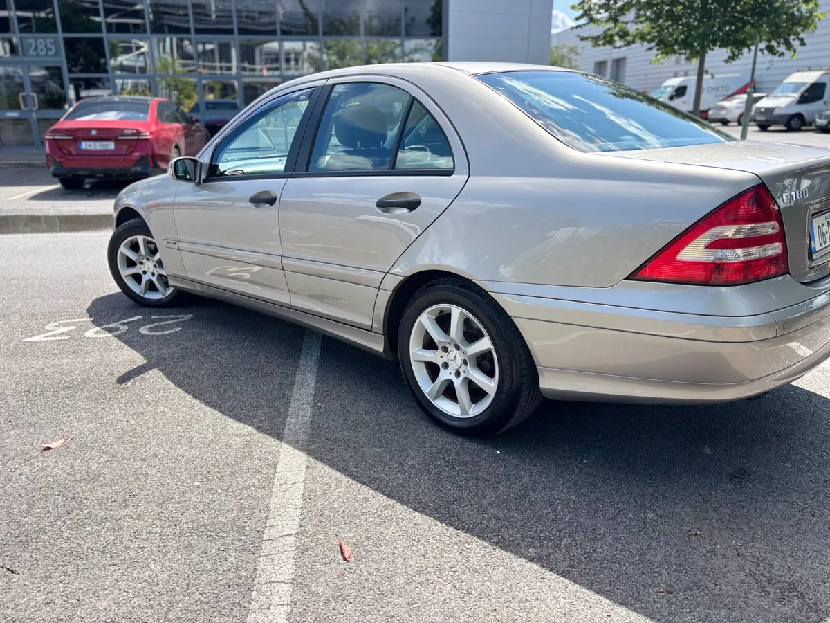 2006 Mercedes-Benz C-Class C180 Auto Elegance - Image 4
