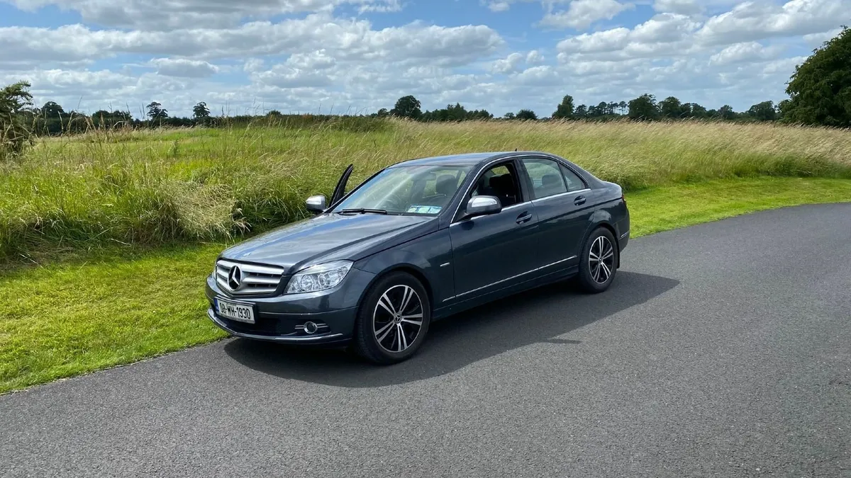 🚀 Quick Sale 🚀 Mercedes Benz Automatic Diesel - Image 2