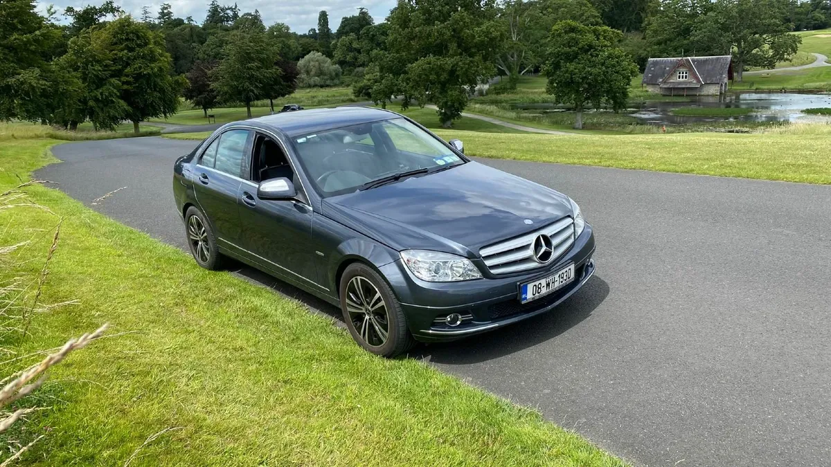 🚀 Quick Sale 🚀 Mercedes Benz Automatic Diesel - Image 3
