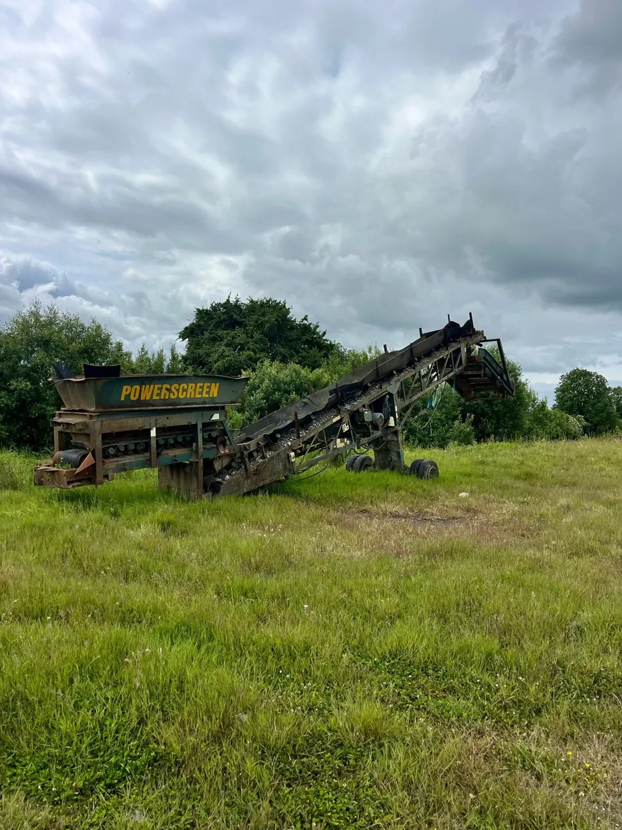 Powerscreen MK 11 , 8X4 electric screener. - Image 1