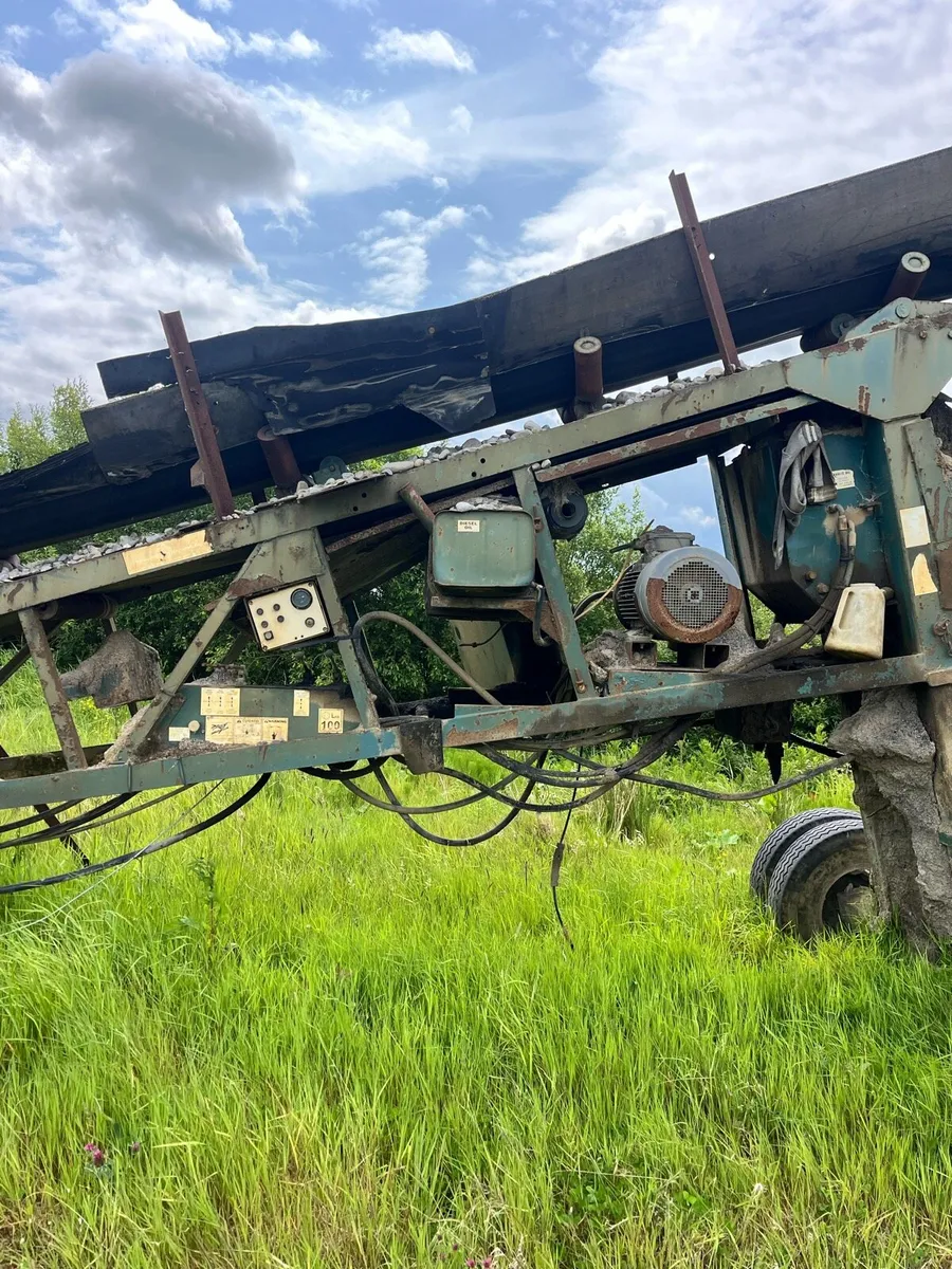 Powerscreen MK 11 , 8X4 electric screener. - Image 2
