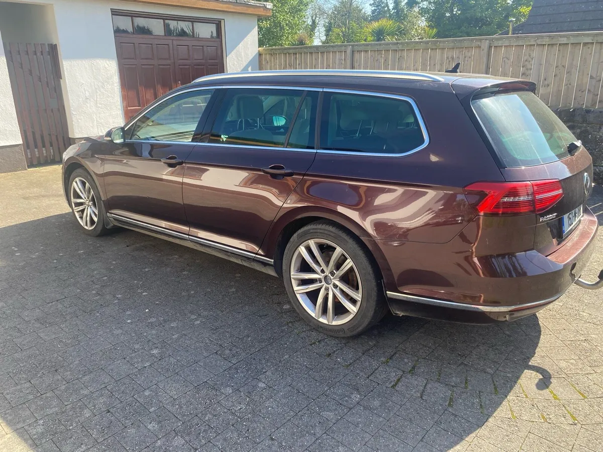 VW Passat Estate - Image 3
