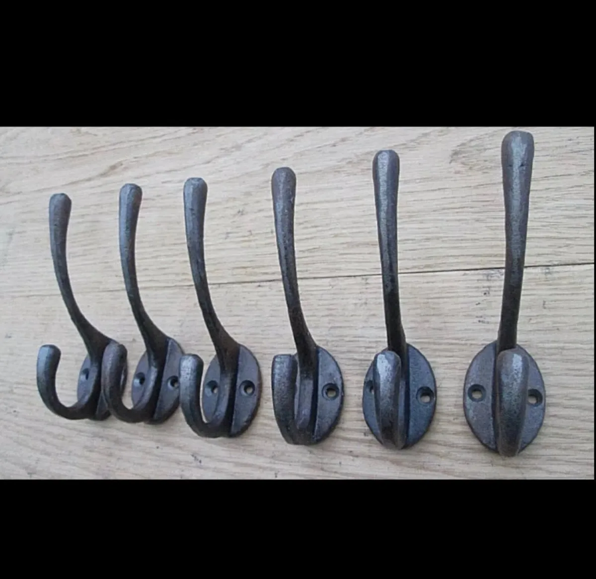 6 x Cast Iron Clothes Hooks Top Quality - Image 2