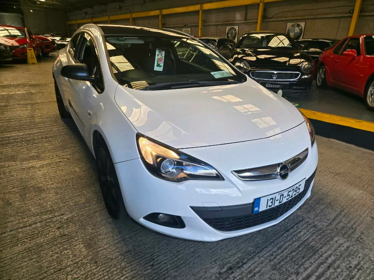 OPEL ASTRA GTC SRI 1.7 CDTI 110BHP 1/2 LEATHER - Image 1