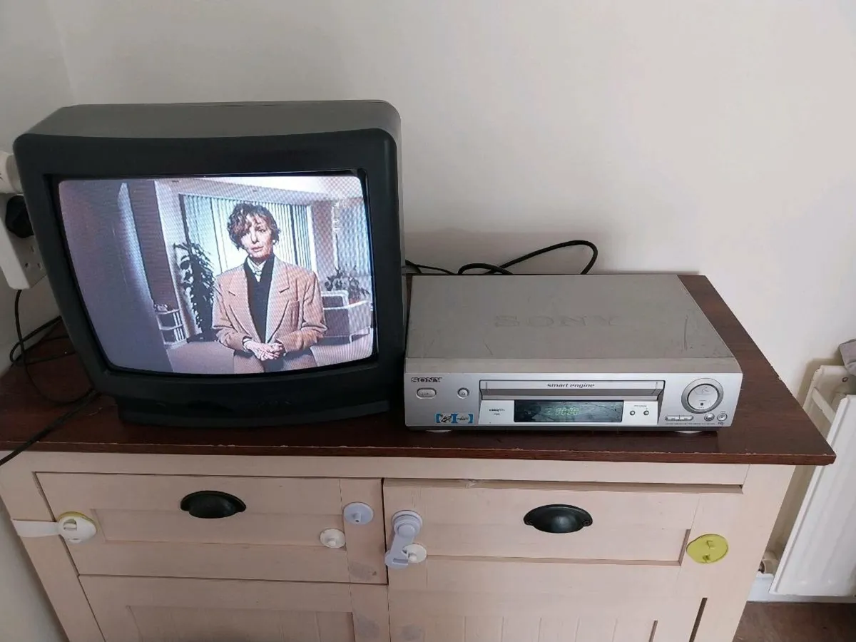 sony vhs player - Image 1