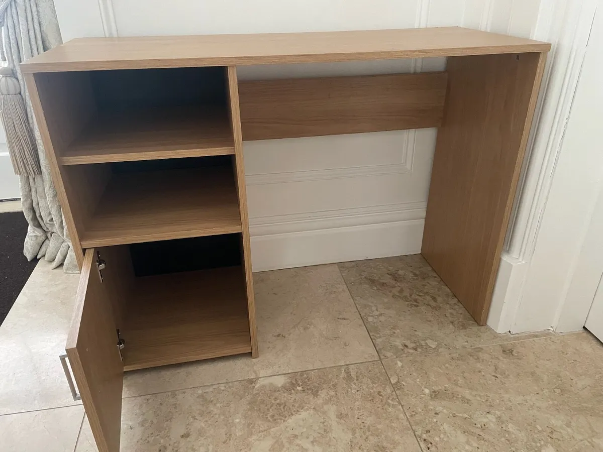 Office or student desk - Image 2