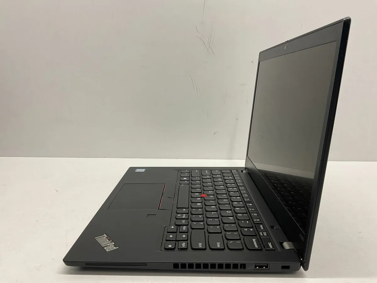 Online auction Of A LENOVO ThinkPad & More! - Image 4