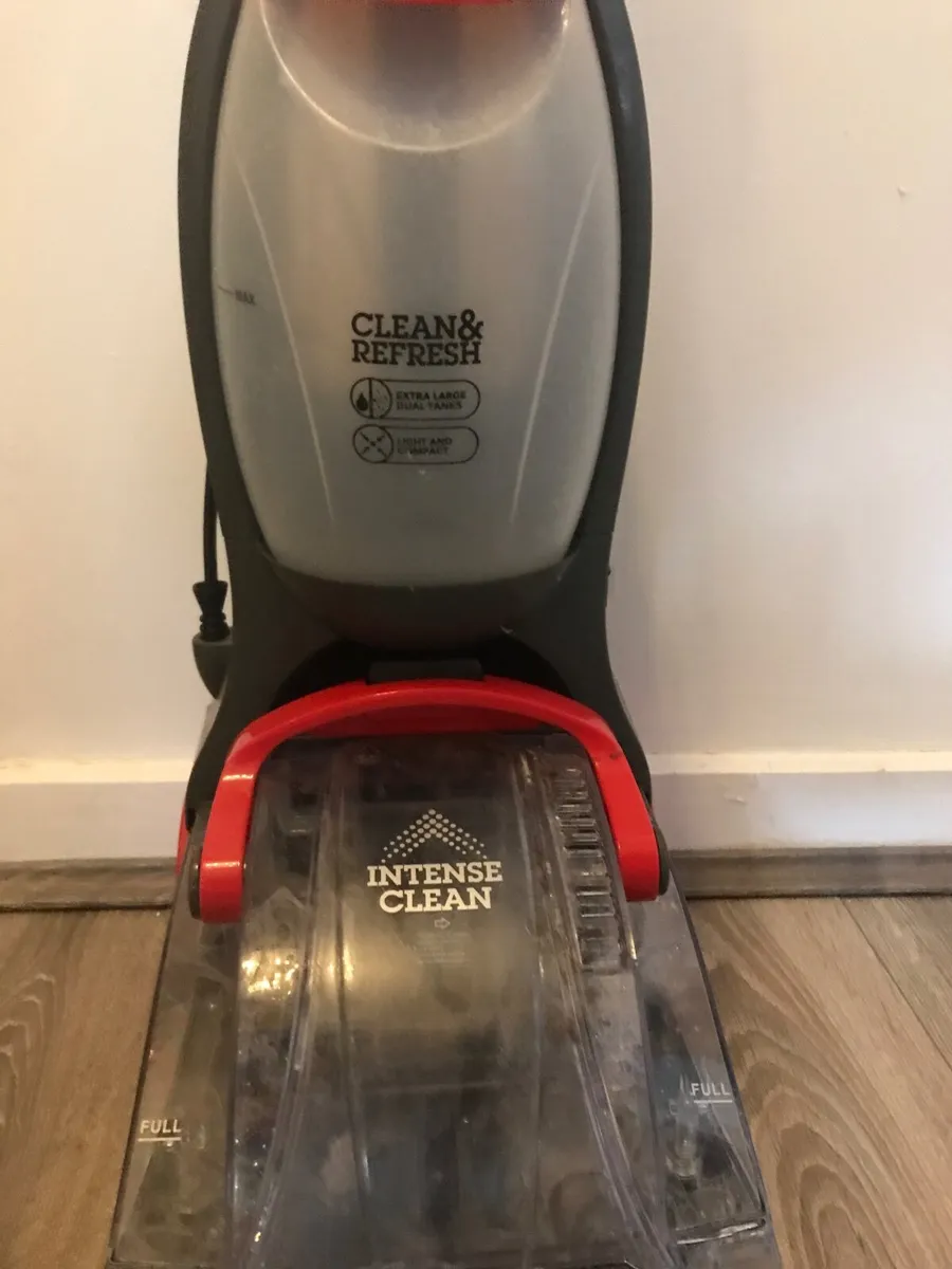 Carpet cleaner - Image 1