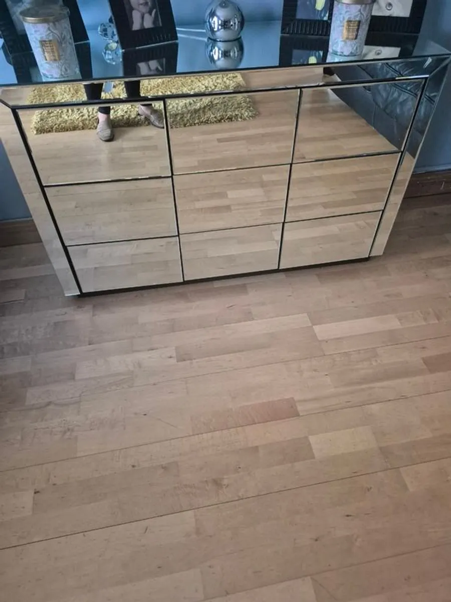 Cabinet/sideboard - Image 2