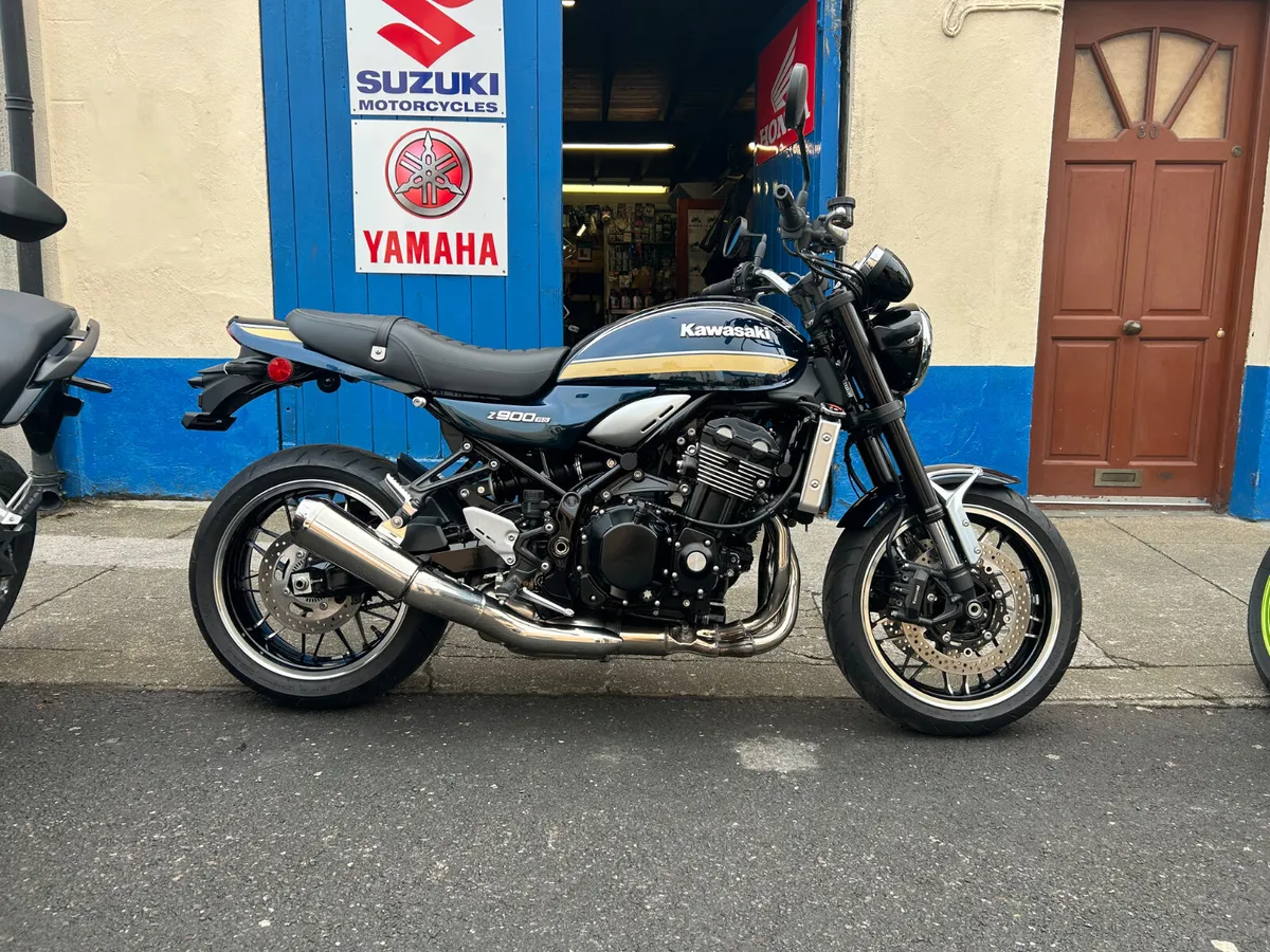 221 Kawasaki Z900rs - Image 2