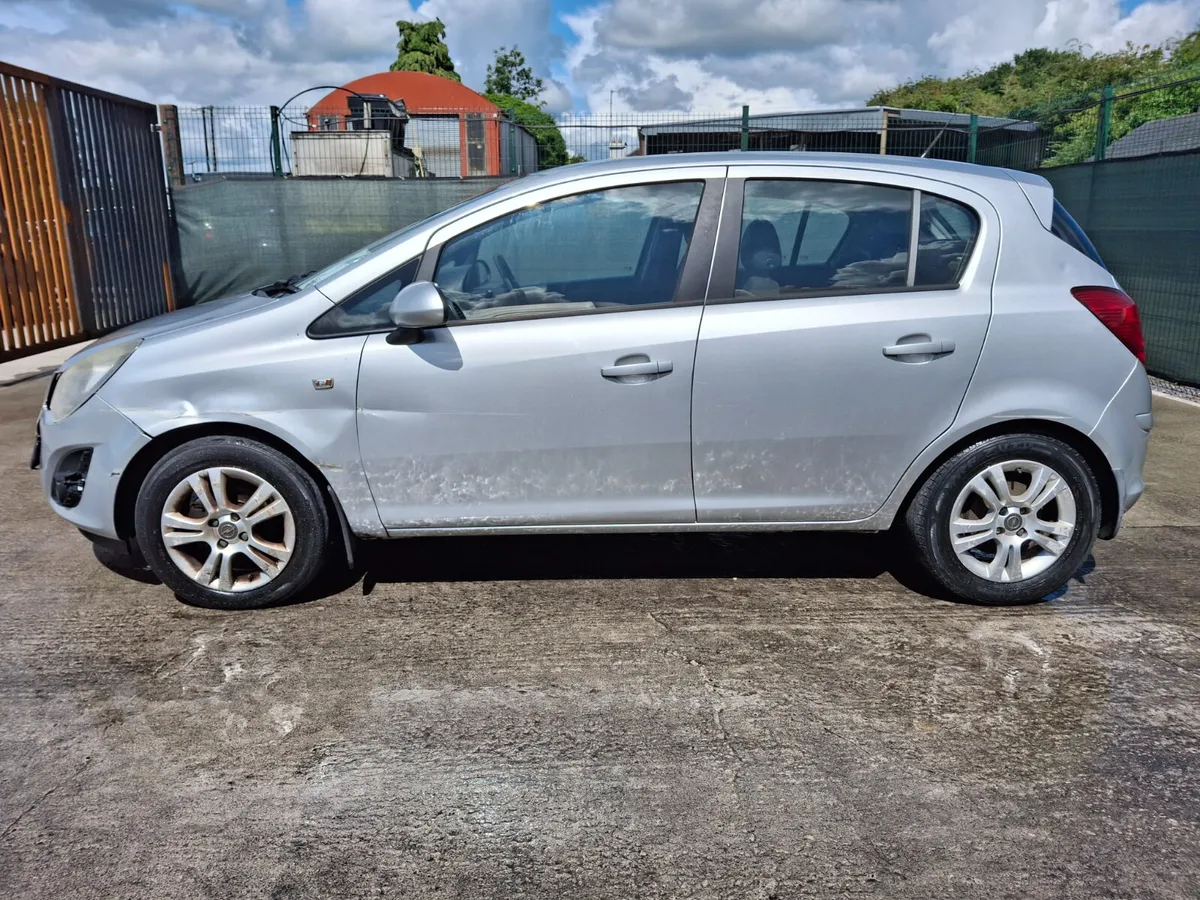 2014 Opel Corsa 1.2 Petrol.drive away - Image 2