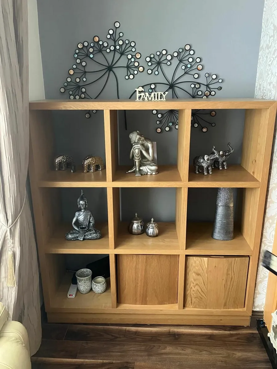 Solid wood shelving unit - Image 2