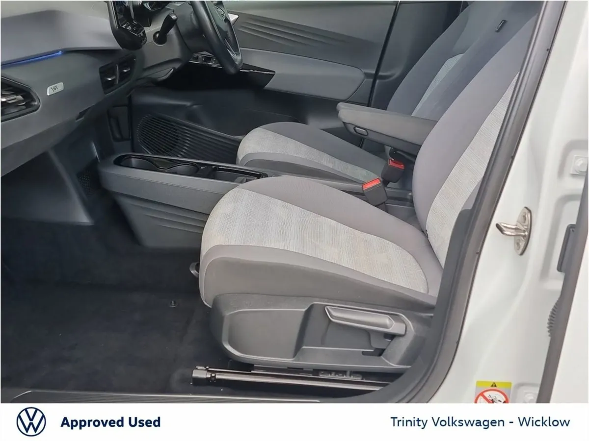 Volkswagen ID.3 Style 204HP 58kwh Stunning EV Tri - Image 4