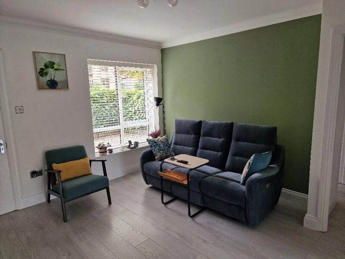 3 seater sofa - Image 1