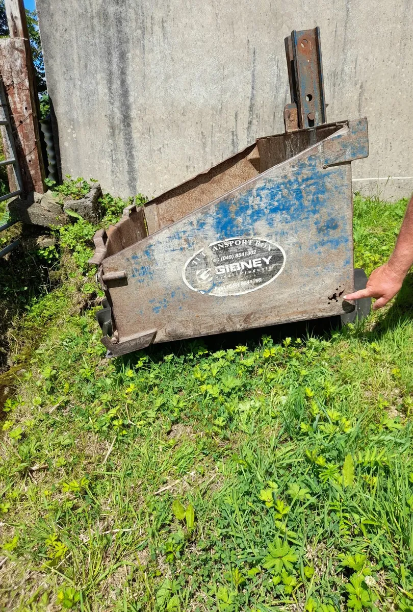 TRANSPORT BOX - Image 1