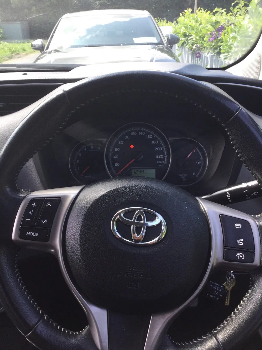 Car - Image 4