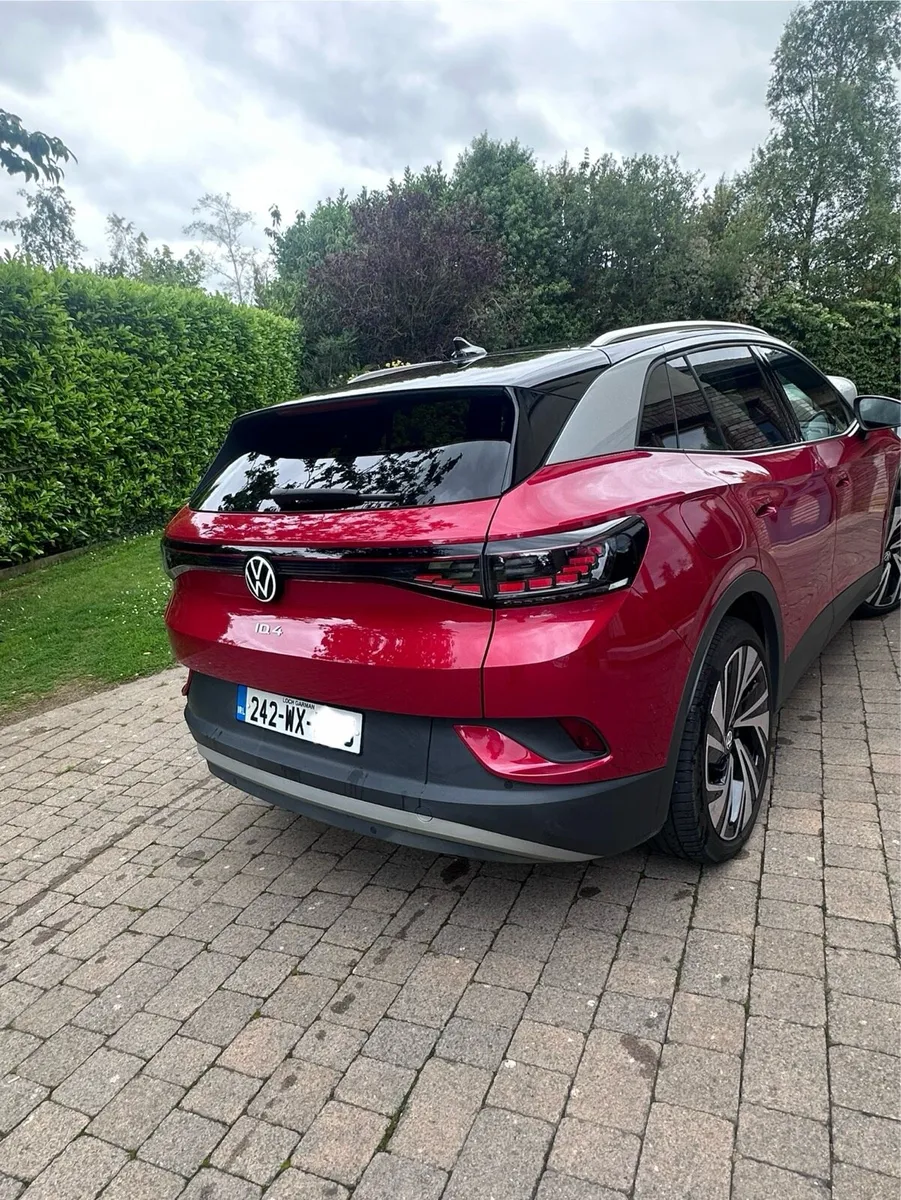 Volkswagan ID.4 Pro Plus - Image 4
