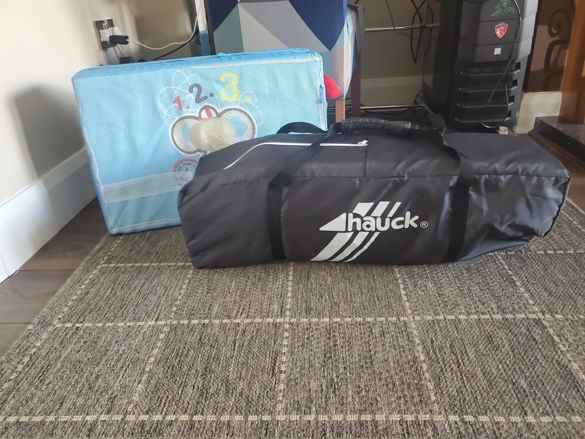 Hauck Baby Travel Cot - Dream n Play