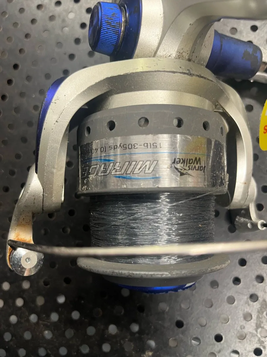 Mirage 7000 reel - Image 3