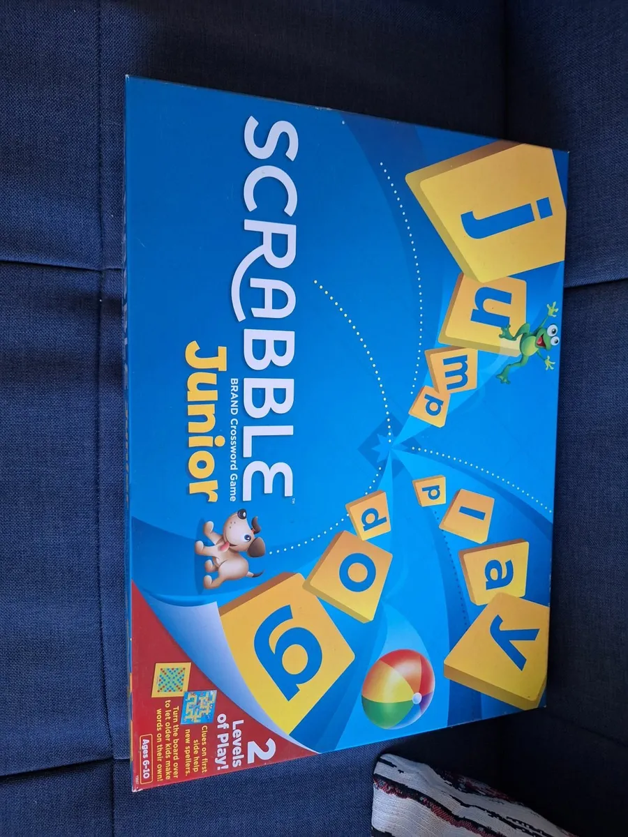 Junior scrabble and shakewave games - Image 3