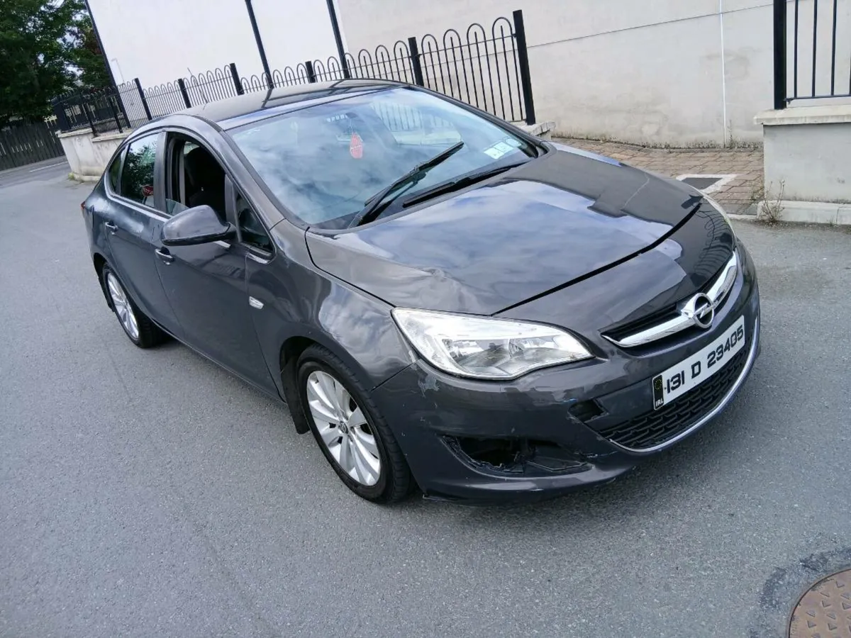 2013 opel astra 1.3 diesel with nct - Image 1